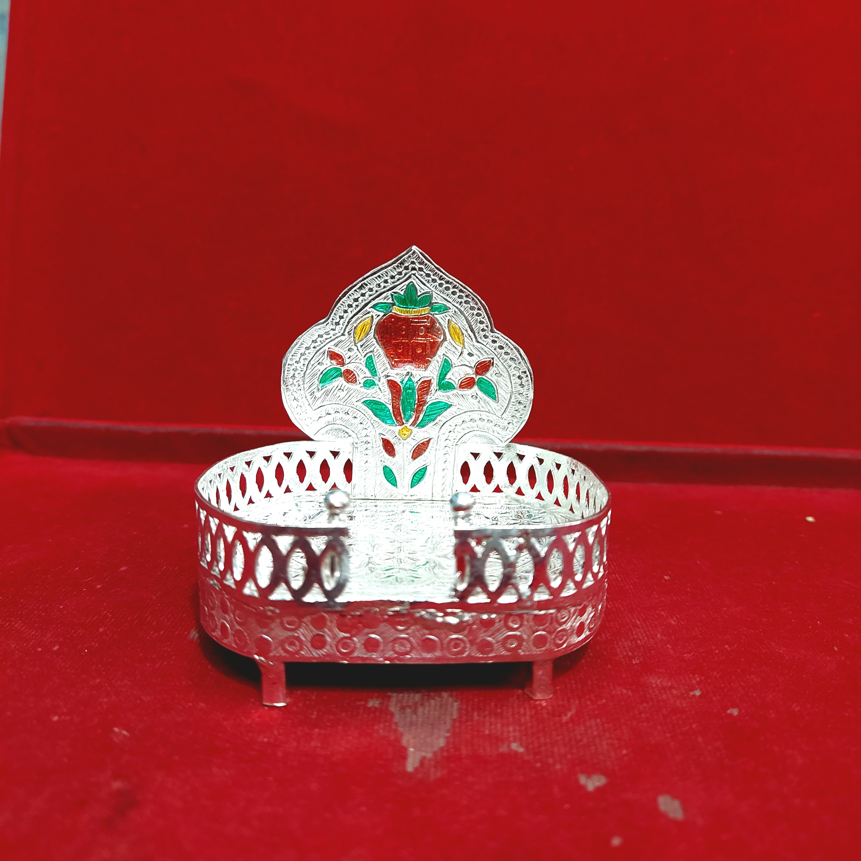 Laddu Gopal Sinhasan - 4